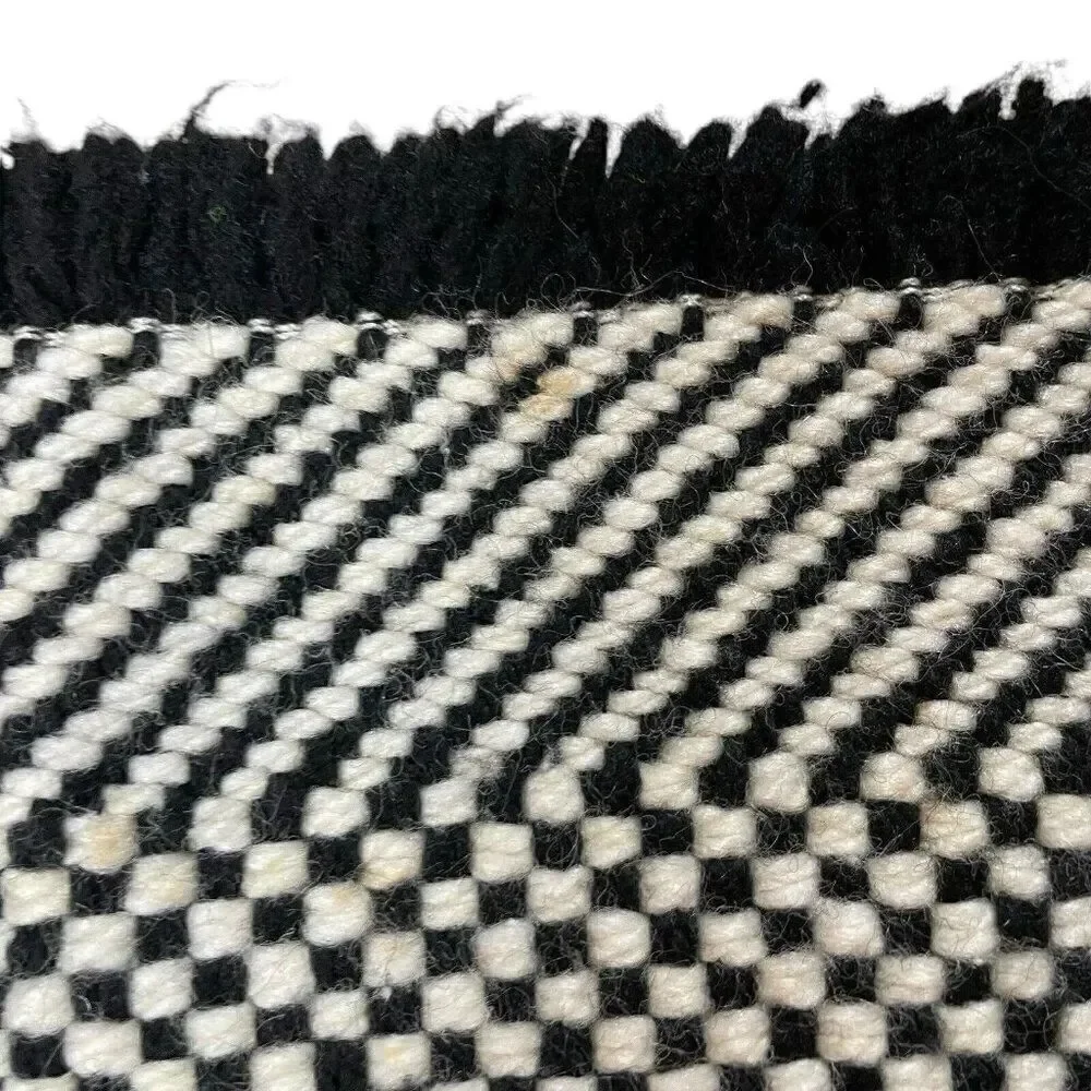 Vintage 1980s Woven Black & White Fringe Placemats Set 2 Checked 17 x 11 Unique